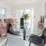 Apartment White House Apartments-free Parking 1 Car Per