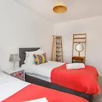 White House Apartments-free Parking 1 Car Per 公寓 约克