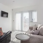 White House Apartments-free Parking 1 Car Per 公寓 约克