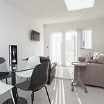 White House Apartments-free Parking 1 Car Per 公寓 约克