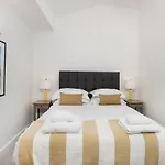 公寓 White House Apartments-free Parking 1 Car Per 约克