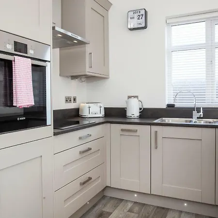 Appartement White House Apartments-free Parking 1 Car Per