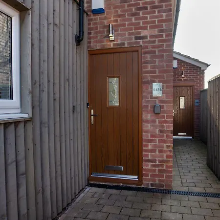 Daire White House Apartments-free Parking 1 Car Per