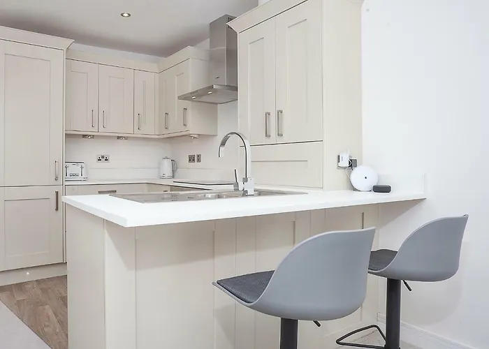 White House Apartments-free Parking 1 Car Per Appartement York